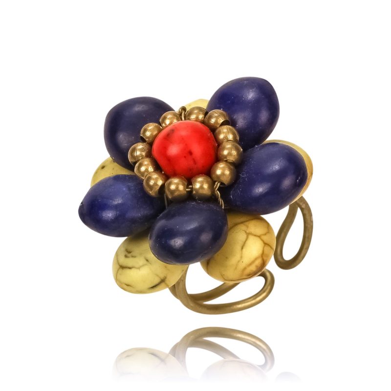 Handcrafted natural stone  Flower finger ring, Excentrico